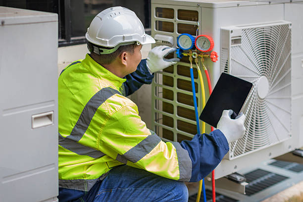 Professional Hvac technician working in Tifton, GA